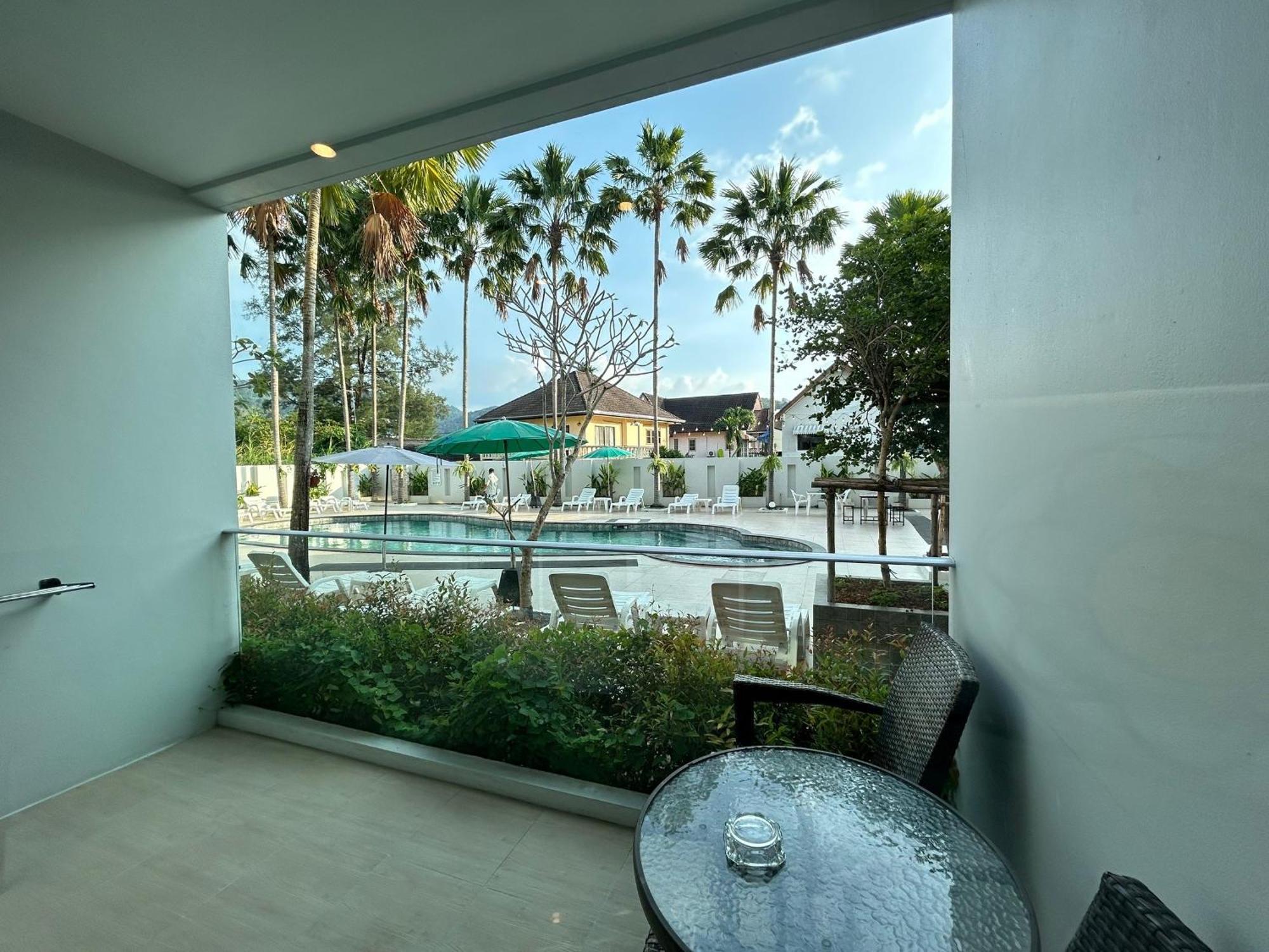 Clear House Resort - Sha Extra Plus Pantai Kamala Bagian luar foto